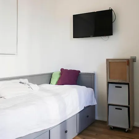 2-bedroom - Eiffel Tower