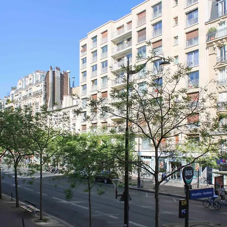 2-bedroom - Eiffel Tower Apartmán